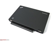 T440p выглядит так же, как и все ноутбуки ThinkPad - консервативно и просто.