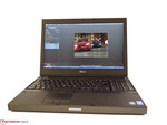 Наш Dell Precision M4800 оснащен QHD+ экраном.