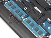 Оба SODIMM-слота заполнены модулями по 4 ГБ.