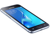 Недоработанная доработка. Обзор смартфона Samsung Galaxy J1 (2016)