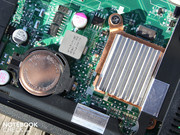 Модуль беспроводной сети вставлен в разъем mini PCIExpress.