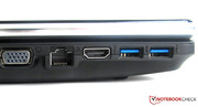 Два порта с поддержкой USB 3.0  находятся слева