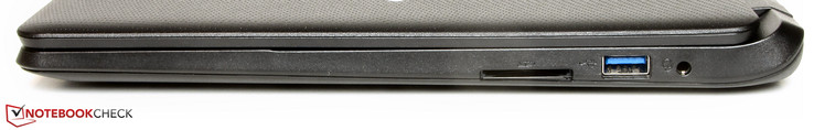 Справа: SD-картридер, USB 3.0, 3.5-мм аудиоразъем