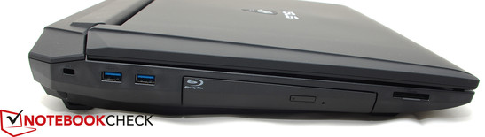 Слева: замок Kensington, 2 порта USB 3.0, Blu-ray привод, SD-картридер