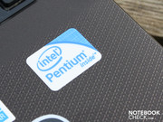 В ноутбуке установлен достаточно современный процессор Pentium (2010) со слабенькой встроенной графикой.