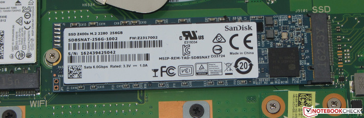 Ноутбук оснащен как SSD формата M.2...