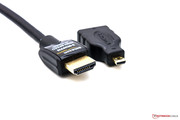 Подходящий адаптер для обычного кабеля HDMI-Kabel стоит 7 евро.