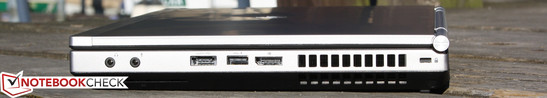 Справа: аудио (х2), eSATA/USB, USB 2.0, DisplayPort, Kensington