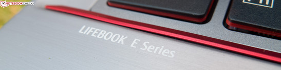 LifeBook E743: дешевле, чем модели "Premium Selection" E-серии, но осталось ли качество тем же?