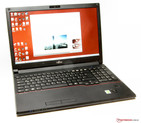 Lifebook E554...