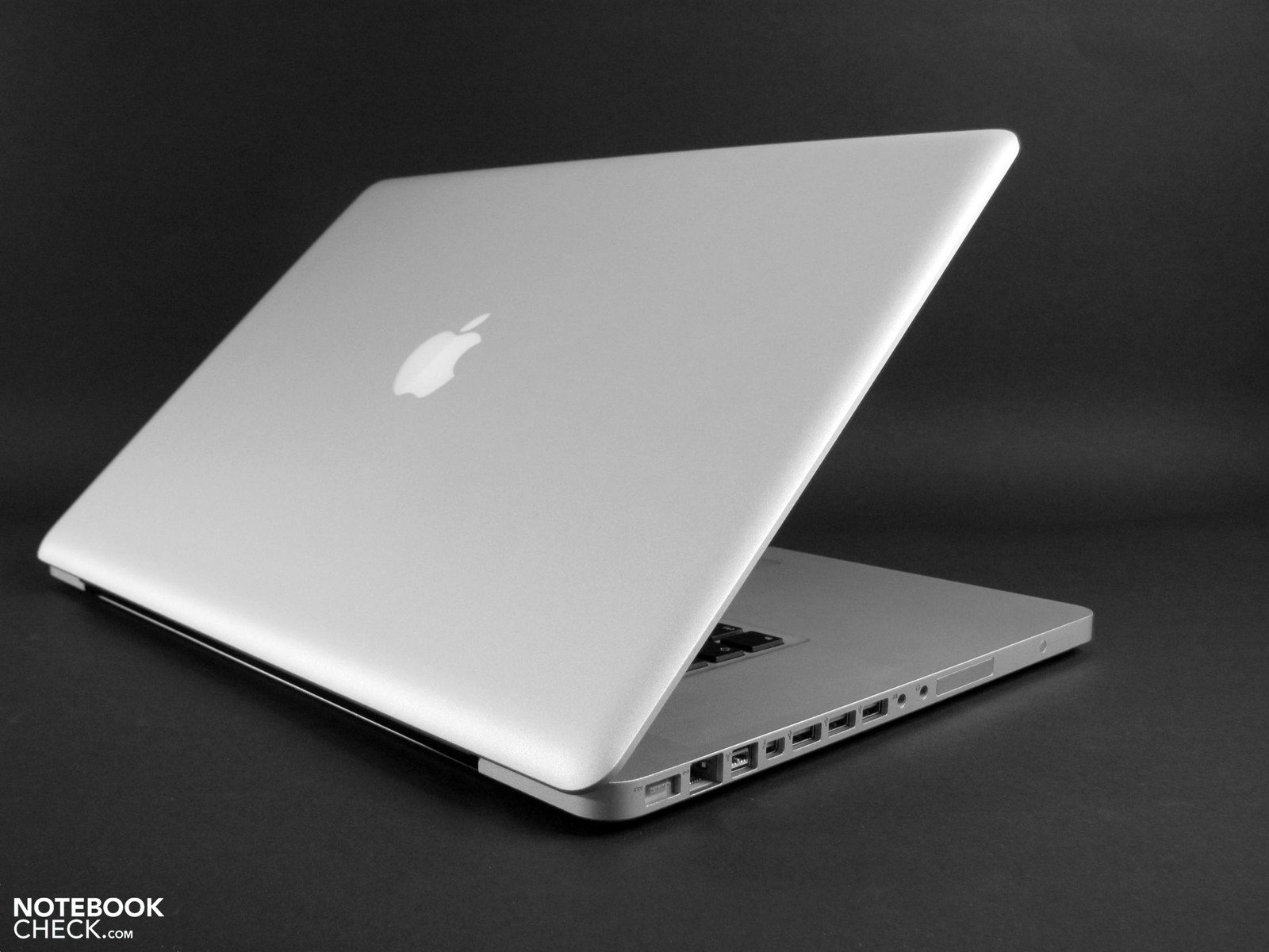 apple macbook pro 17 unibody review