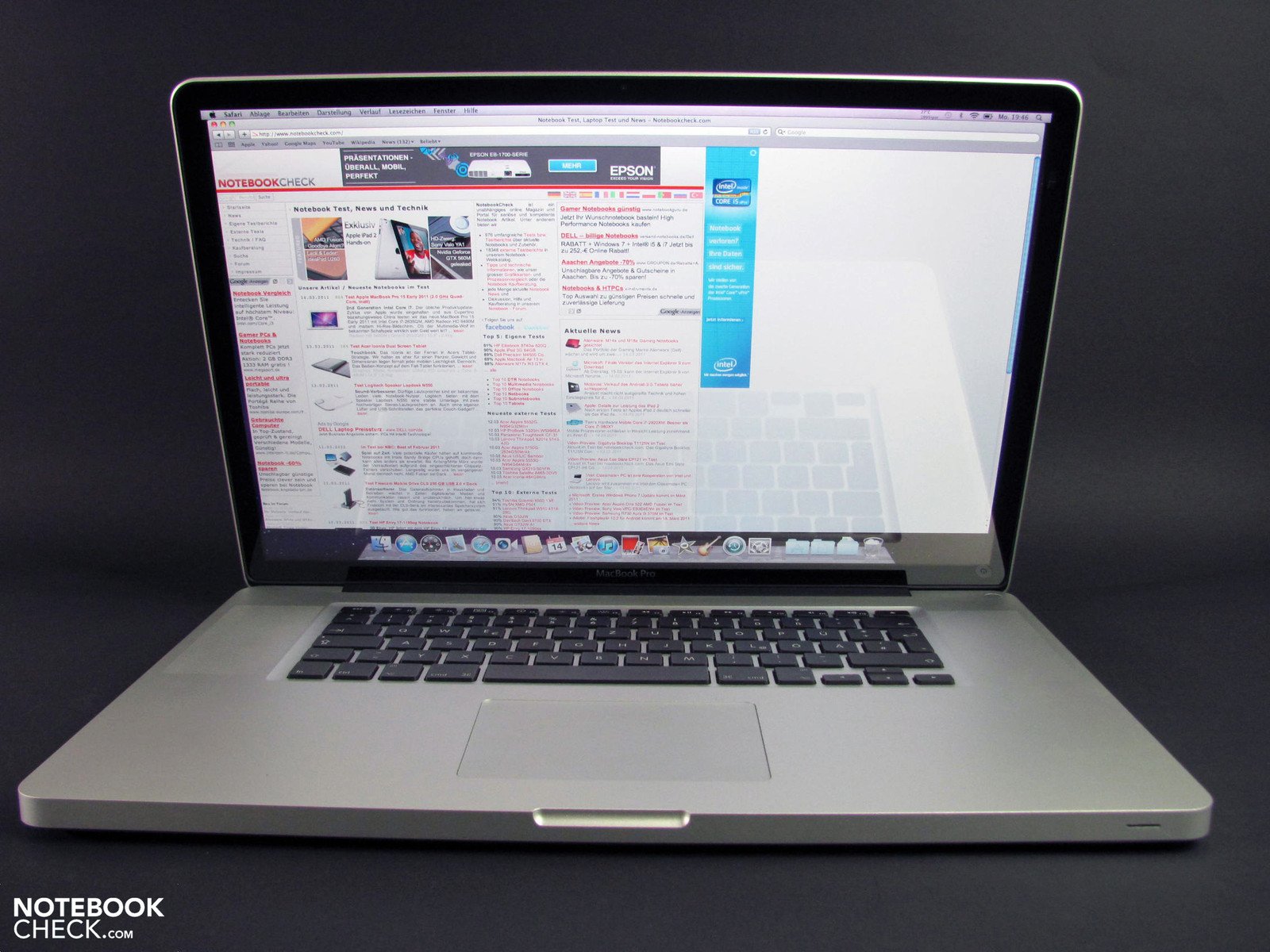 apple 17 inch macbook pro specs
