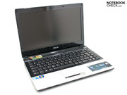 Asus P31F с матовым 13.3-дюймовым дисплеем.