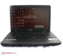 Матовый дисплей Fujitsu.