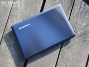 В обзоре: Lenovo IdeaPad V560 M4999GE, любезно предоставлено:
