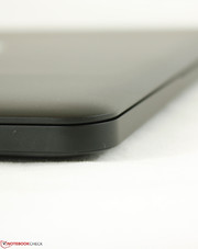 Razer Blade 14 является самым тонким 14-дюймовым игровым ноутбуком (17.9 мм).