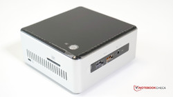 Сегодня в обзоре: мини-ПК Intel NUC 6i5SYH