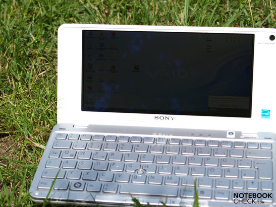 Sony Vaio VGN-P21Z на улице Sony Vaio VGN-P21Z на улице