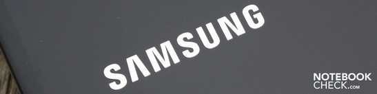 Samsung QX412-S01DE: мощь Sandy Bridge и безукоризненная эргономика.
