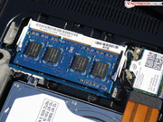 Жесткий диск от Toshiba объемом 750 Гб можно быстро заменить на SSD.