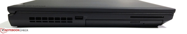 Слева: USB 3.0, DVD-привод, слот SmartCard