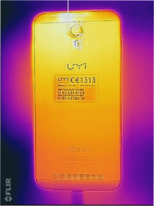 Температура корпуса UMi Touch при максимальной нагрузке (задняя панель)