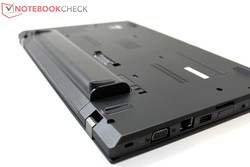 На снимке: ThinkPad T440s. В наш T440 тоже можно установить такой аккумулятор повышенной емкости.