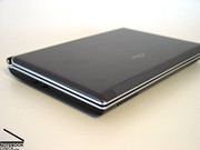 Asus Eee PC 1002HA впечатляет качеством...