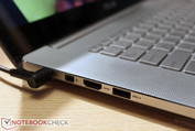 Asus NX500 слева: разъем питания, mini-DisplayPort, HDMI, USB 3.0