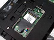 HP опционально предлагает EliteBook 6930p со встроенным UMTS модулем.