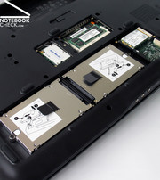 Ноутбук оборудован процессором Core 2 Duo Penryn и видеокартой Geforce 8800M GTS, поэтому имеет неплохой запас мощности на будущее.