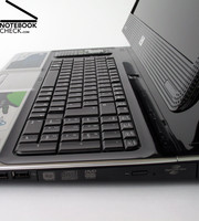 Свободное пространство этого 20.1 дюймового ноутбука занимает просторная стандартная клавиатура…