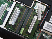 Внутрении компоненты выбирались для более длительной работы в автономном режиме - Intel Pentium SU2700 CPU и встроенный графический чип.