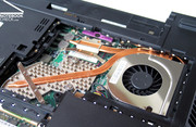 Thinkpad SL400 имеет хорошую производительность благодаря процессору Intel Centrino 2-based P8400 в сочетании с видеокартой nVIDIA Geforce 9300M GS.