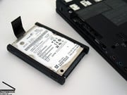 В основном SSD предпочтительней для мобильного использования, поскольку обладает высокой устойчивостью к сотрясениям.