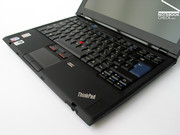 Thinkpad X300 от Lenovo остался верен традициям Thinkpad.