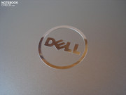 Логотип Dell - куда же без него?