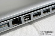 Отсутствует FireWire 400.