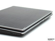 Кроме Schenker Notebooks, этот barebone используется многочисленными продавцами под различными названиями.