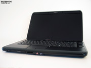 …основанный на HLB2 barebone тайваньского производителя Compal,…