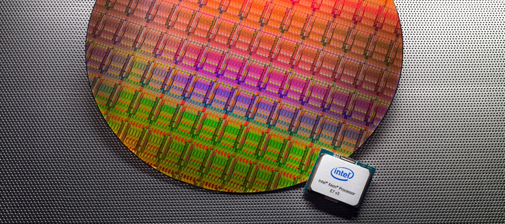 Процессор Intel Xeon E7 V3