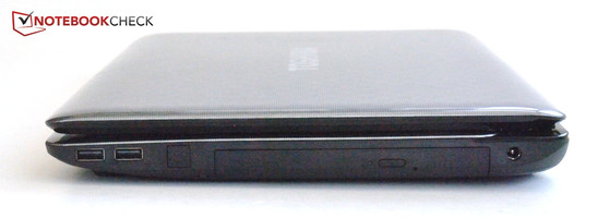 Справа: 2 х USB 2.0, DVD-привод, разъем для подключения питания
