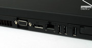 Thinkpad W500 имеет новый цифровой порт монитора, а также три USB-порта.