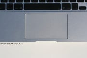 Трэкпад тоже стал уже, чем у других MacBook-ов.