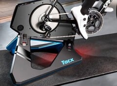 Garmin Tacx Neo 2T обещает реалистичные ощущения от езды прямо у вас дома.