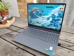 Lenovo LOQ 16IRH8 (тип 82XW, SKU 82XW0042SA)