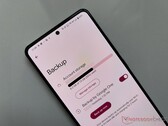 Androidфункция "Восстановить учетные данные" позволяет Вам оставаться подписанным в приложениях на новом телефоне. (Источник изображения: Google)