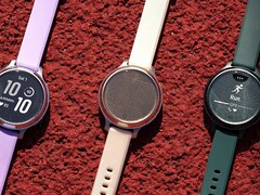 Модель Garmin Lily 2 Active (на фото) получила бета-версию 5.01. (Источник изображения: Garmin)