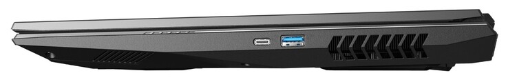 Правая сторона: USB Type-C 3.1 Gen2 (Thunderbolt 3), USB Type-A 3.0