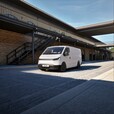 Новый Ford Transit City: Этот совершенно новый электрический фургон предназначен для служб доставки и курьерских служб, а также для работников торговли и сферы услуг.